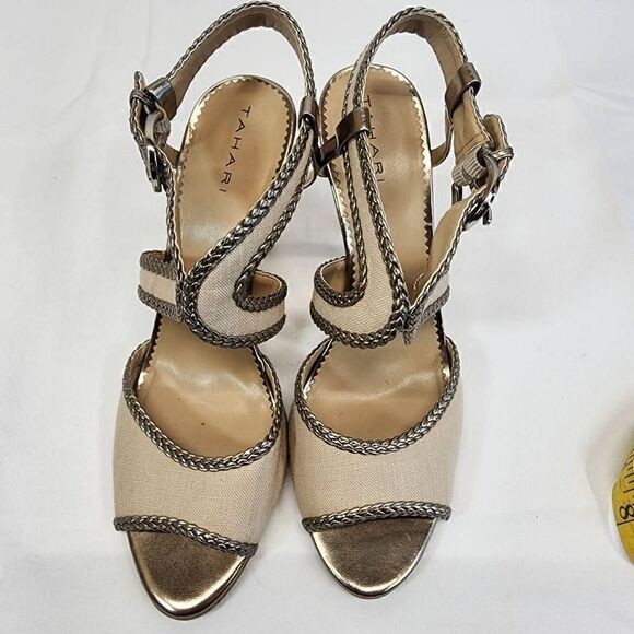 Tahari LIMA womens bown Silver high heels size 9.5M linen upper leather soles - Picture 7 of 11